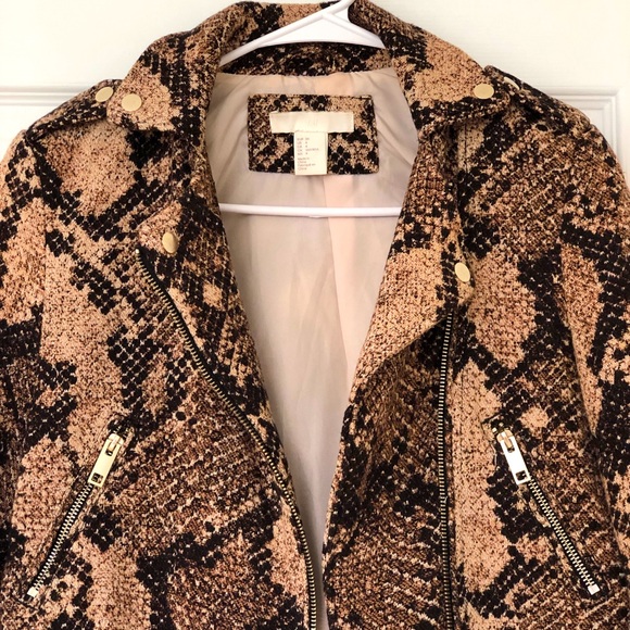 H&M Jackets & Blazers - H&M Cropped Jacket